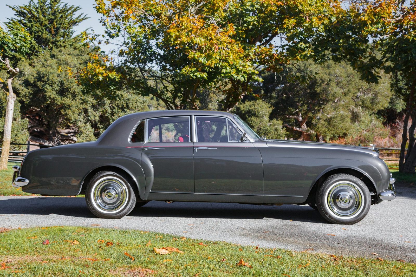 1960 Bentley S2 Continental Flying Spur side profile in two-tone gray