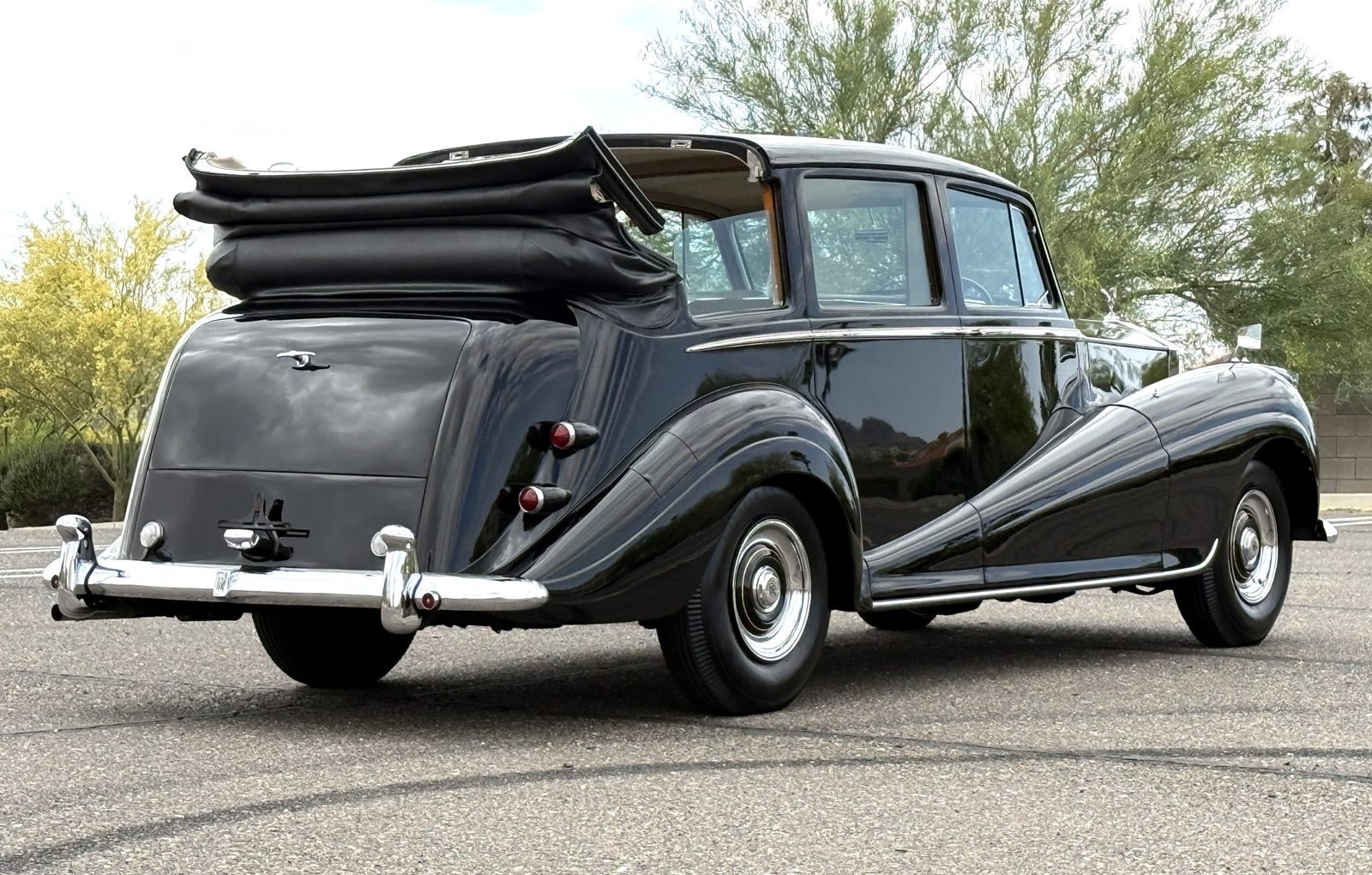 Silver Wraith with the landaulette rear roof folded open