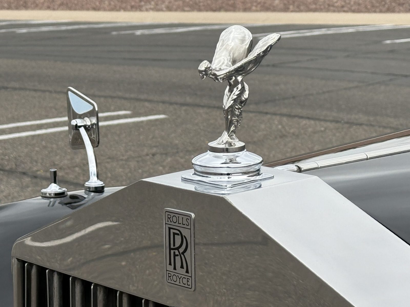 Spirit of Ecstasy mascot on the Silver Wraith radiator